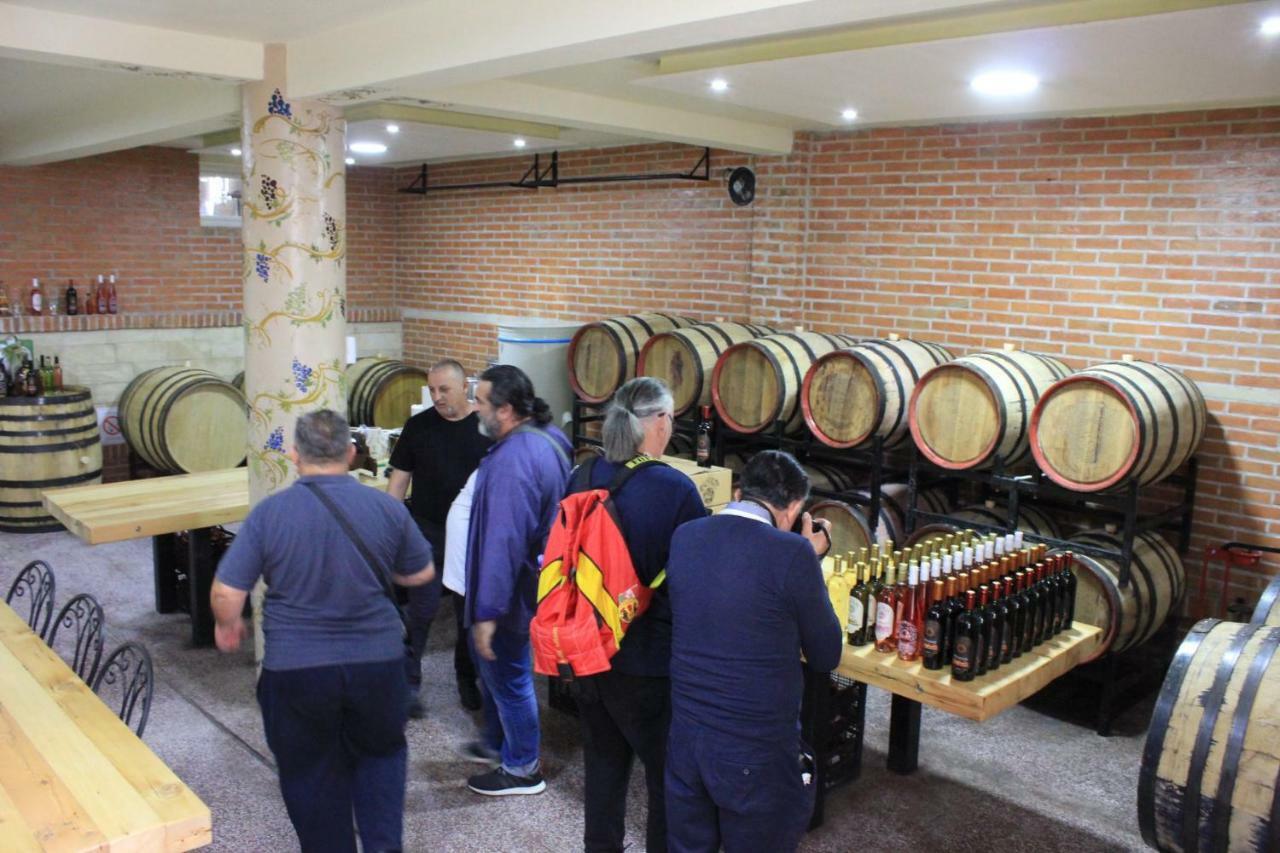 Apartmani Bojeresku Νεγκοτίν Εξωτερικό φωτογραφία